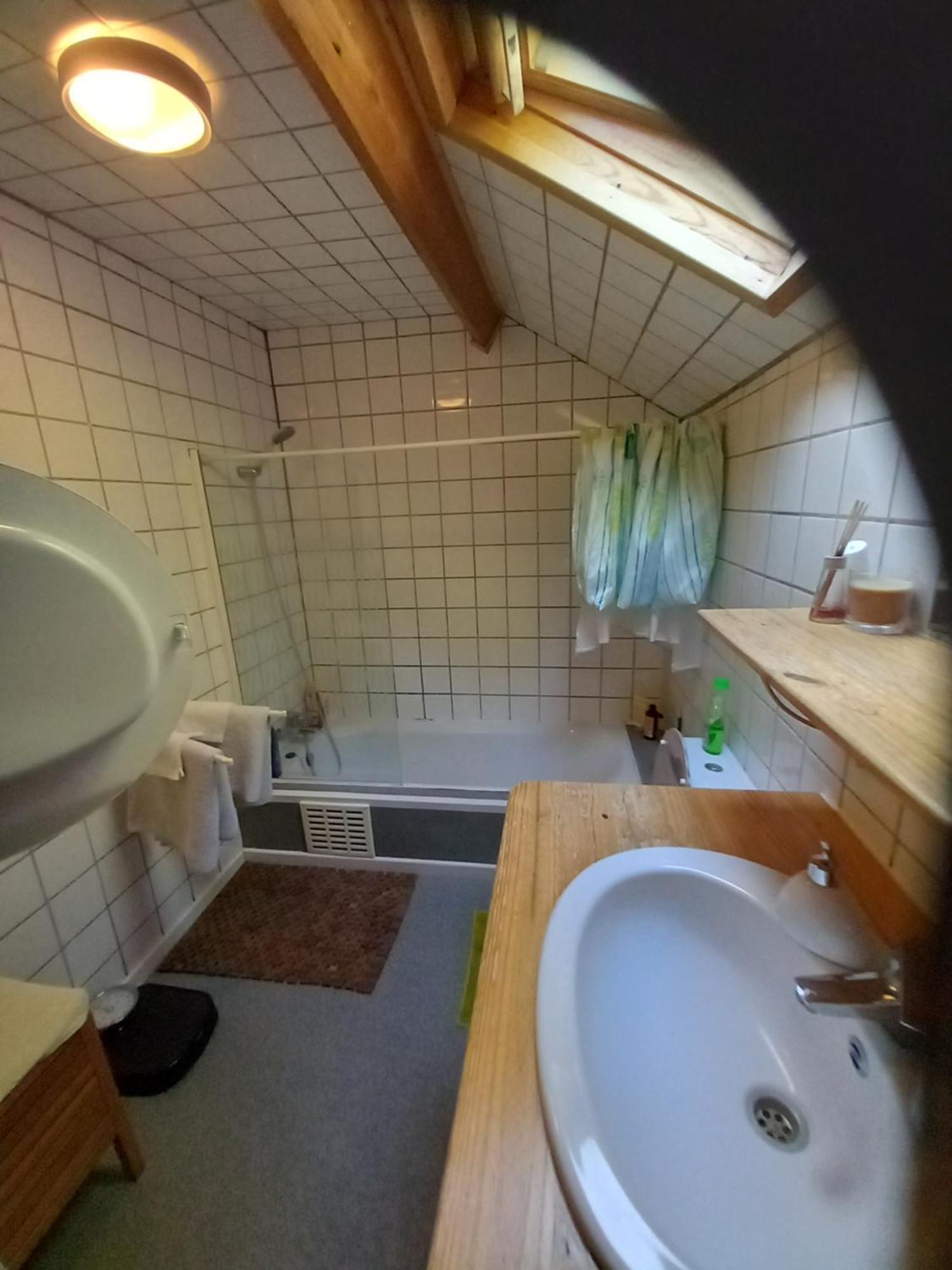 Un Studio A Louer Ds Un Endroit Calme Pres De La Ville De Dinant Exterior foto